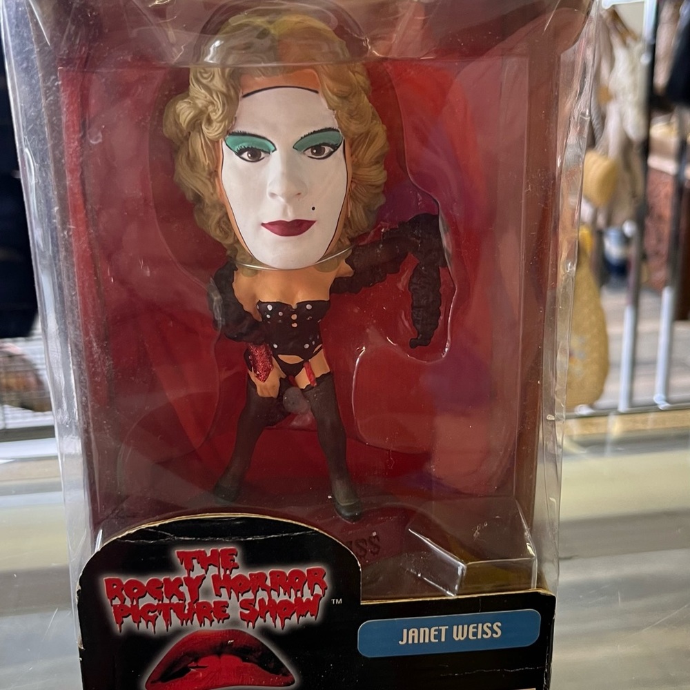 MOVIE HEADLINERS XL JANET WEISS